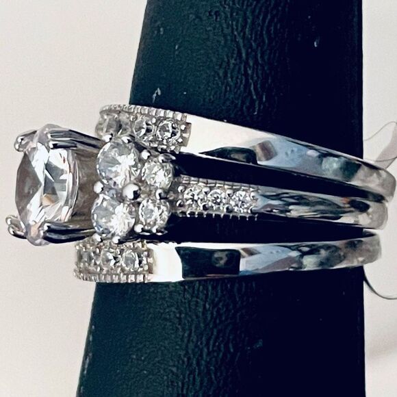 NWT Gorgeous .925 Size 8 Triple Sterling Silver Cubic Zirconia 3 in 1 Ring - Picture 4 of 12